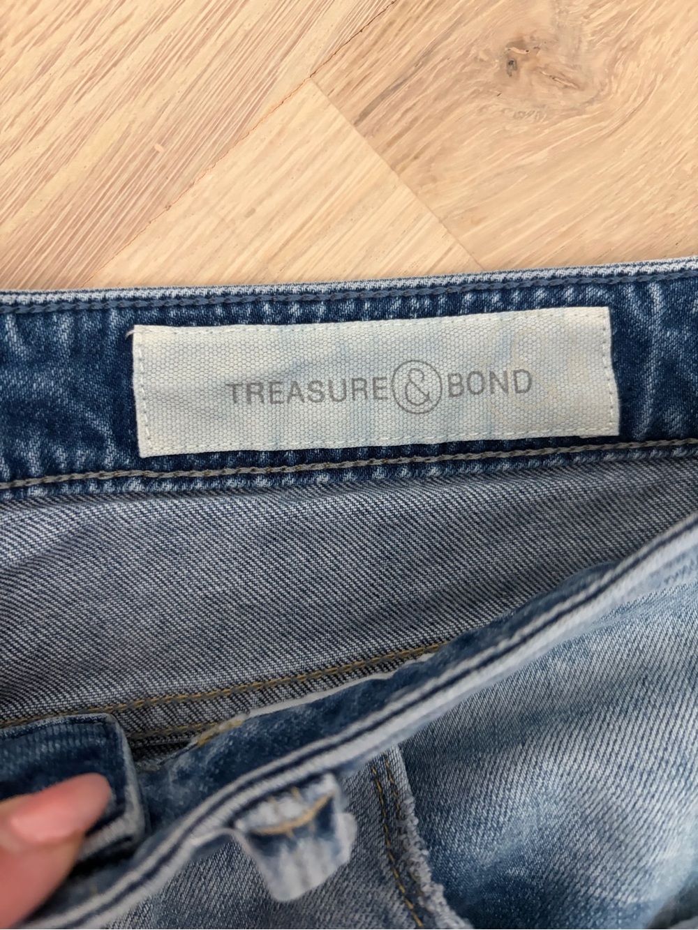 Treasure & Bond Light Blue Denim Roll-Cuff Shorts - Picture 2 of 6